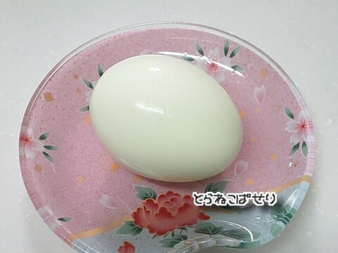 ゆで卵の殻をむきやすくする方法(3)